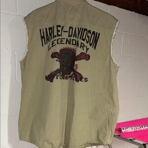 Harley-Davidson Men's Beige Sleeveless Shirt